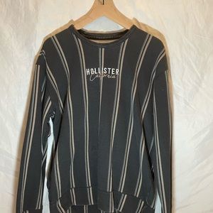 Hollister Long Sleeve Crewneck